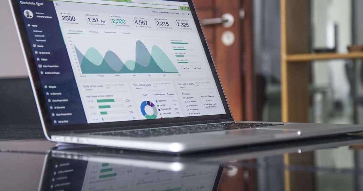Two Free Guides to Get Your Team Onboarded